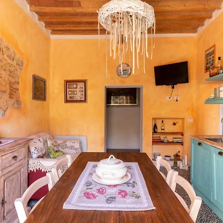 Trilocale Dell'arco By Interhome