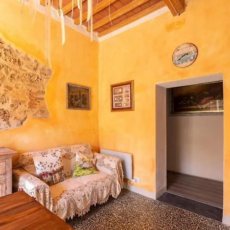 Apartment Trilocale Dell'arco By Interhome